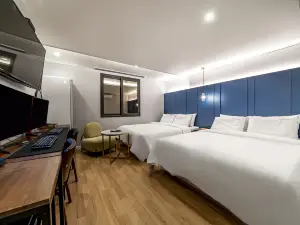 The Stone Bridge Hotel Sasang