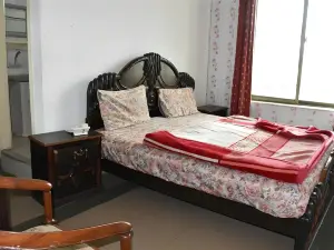 Hotel Summer Palace