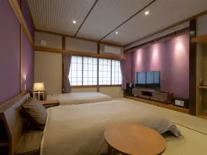 割烹旅館 山彦