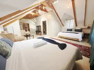 Brookyard Guest House