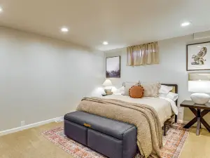 5 Mi to Hogle Zoo: Modern Retreat w/ Spacious Yard