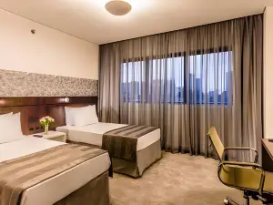 Blue Tree Premium Alphaville