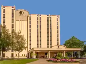 DoubleTree by Hilton Philadelphia Airport