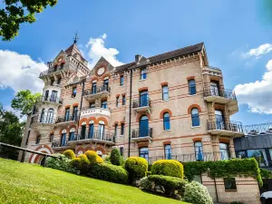 The Petersham