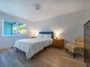 Panoramic Columbia River Views and Gourmet Kitchen - Breathtaking Oasis
