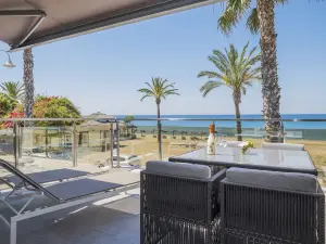 H Boutique la Caleta Bay