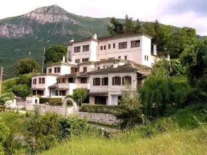Hotel Taxiarches