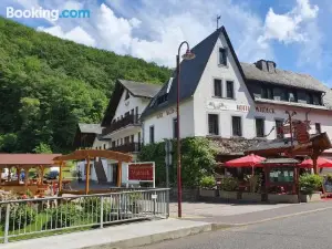 Moselhotel Waldeck