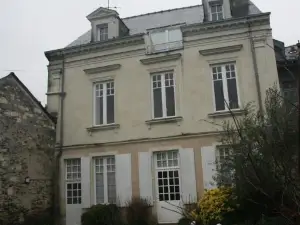 Quai St Paul