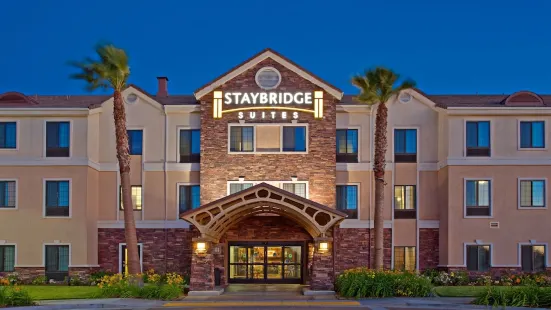 Staybridge Suites 帕姆代爾