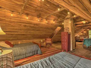 Rustic Cabin in the Woods 2-Acre Fishing Pond!
