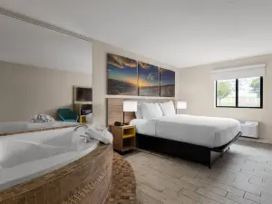 Days Inn and Suites by Wyndham Hammond, IN