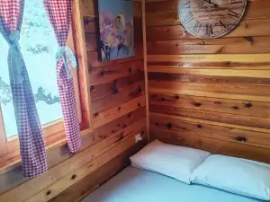 Seoski Turizam Feniks - Apartman Ostrog & đakuzi na Otvorenom