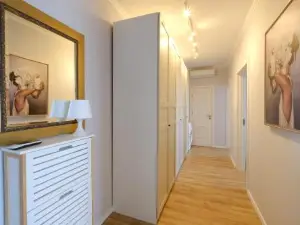 Urbanna Premium - Private Parking Included