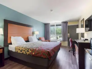 Econo Lodge Gallatin - Metro Nashville