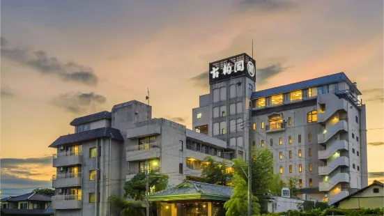 日本溫泉旅館“琥珀園”