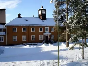 Insjöns Hotell