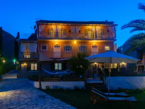Kapella Apartments