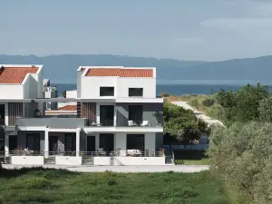 Thalassa & Thalassa Prive Residential Complex