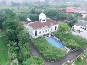 De Jehans Boutique Hotel