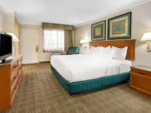 La Quinta Inn by Wyndham Albuquerque Airport