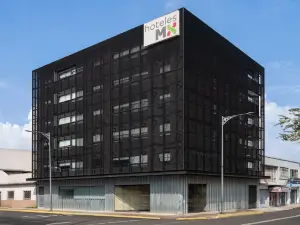 호텔 MX 아에로푸에르토 CDMX, 트레이드마크 컬렉션 바이 윈덤