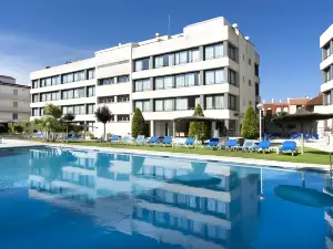 Atenea Park Suites & Apartments