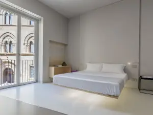 Fiveplace Design Suites & Apartments