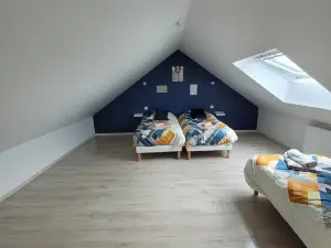 House located in a quiet cul-de-sac, close to the dunes.