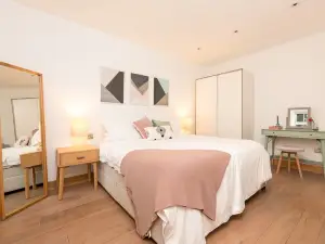 2 Bed Converted Barn