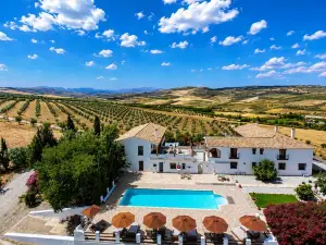 Lemon Tree Retreat at El Amparo