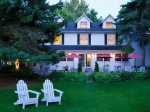 Eagle Harbor Inn