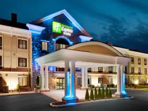 Holiday Inn Express & Suites WARMINSTER - HORSHAM by IHG