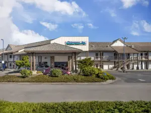 Edgewater Inn and Suites, Ascend Hotel Collection