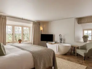 Louma Country Hotel