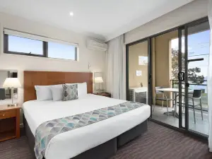 Bayside Geelong Hotel & Apartments, an Ascend Collection Hotel