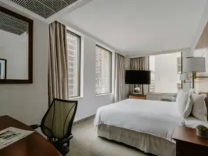 Central Loop Hotel