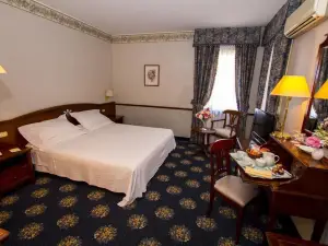 Hotel de La Ville