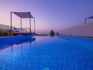 Villa d'Oro - Luxury Villas & Suites