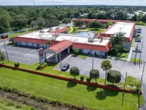 Vero Beach Inn & Suites I-95