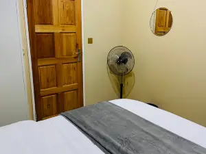 Centrally-Located 2 Bedroom Apartment in Mutare, Zimbabwe