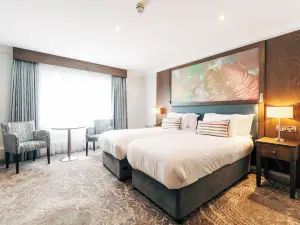 The Lodge Hotel