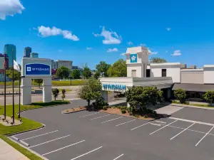 Wyndham Riverfront Little Rock