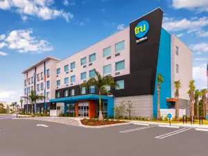 Tru by Hilton Port St. Lucie Tradition