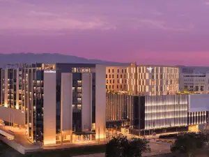 Mövenpick Hotel and Hotel Apartments Ghala Muscat