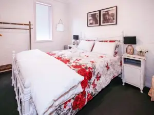 Bluebird Cottage