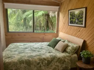 Cabin in the Forest, Cosy Couples retreat