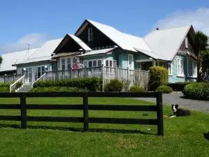 Connemara Country Lodge