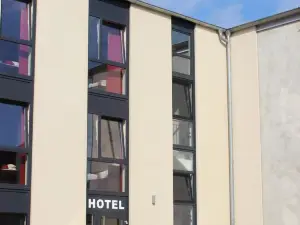 Arena Hotel