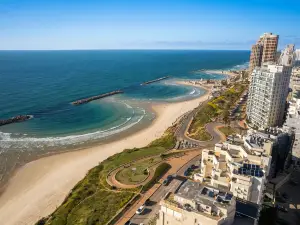 Netanya Beach & Pool Chic Studio